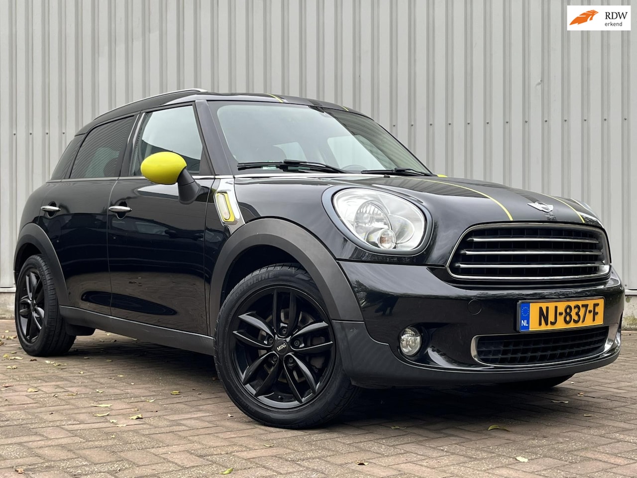 MINI Countryman - Mini 1.6 Cooper Stoelverwarming Cruise - AutoWereld.nl