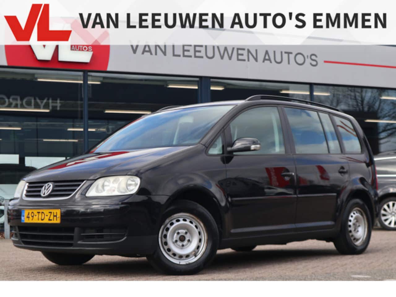Volkswagen Touran - 2.0-16V FSI Business | Zo Mee | Inruilkoopje - AutoWereld.nl