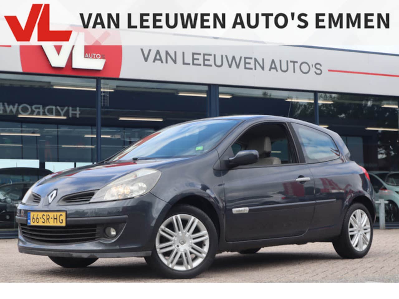 Renault Clio - 1.6-16V Initiale | Cruise | Clima | Radio CD - AutoWereld.nl