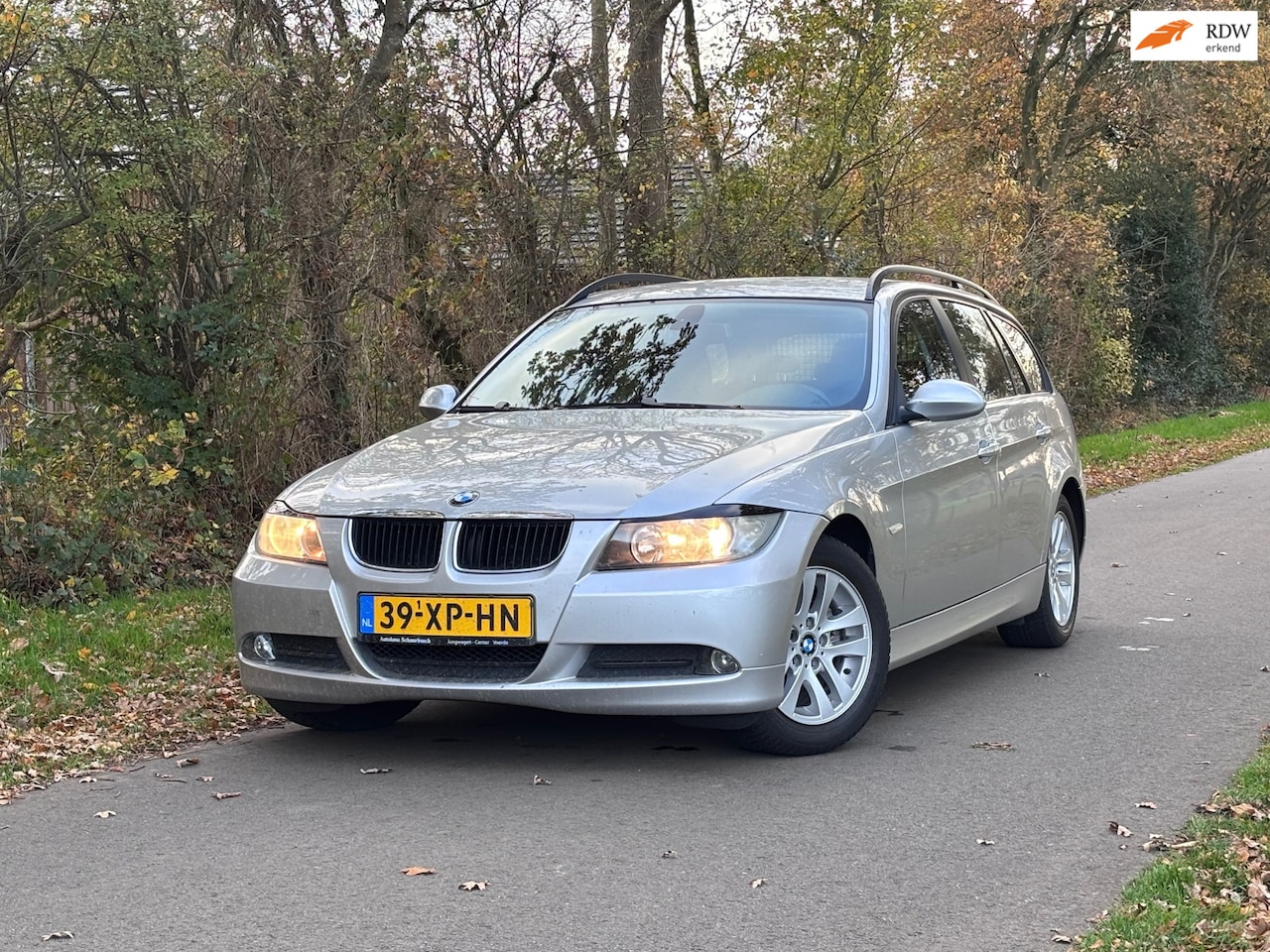 BMW 3-serie Touring - 318i High Executive | Airco + Cruise Nu € 2.950,-!!! - AutoWereld.nl