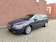Volvo V70 - 2.4 Edition 170 Pk. Top onderhouden Lees tekst