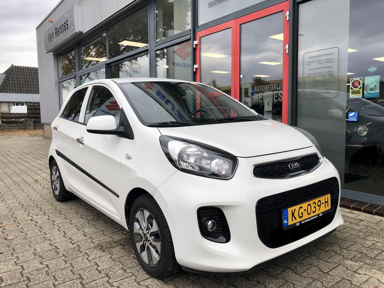 Kia Picanto - 1.0 CVVT 5-DRS Navigator 37.000KM! (RIJKLAARPRIJS) - AutoWereld.nl
