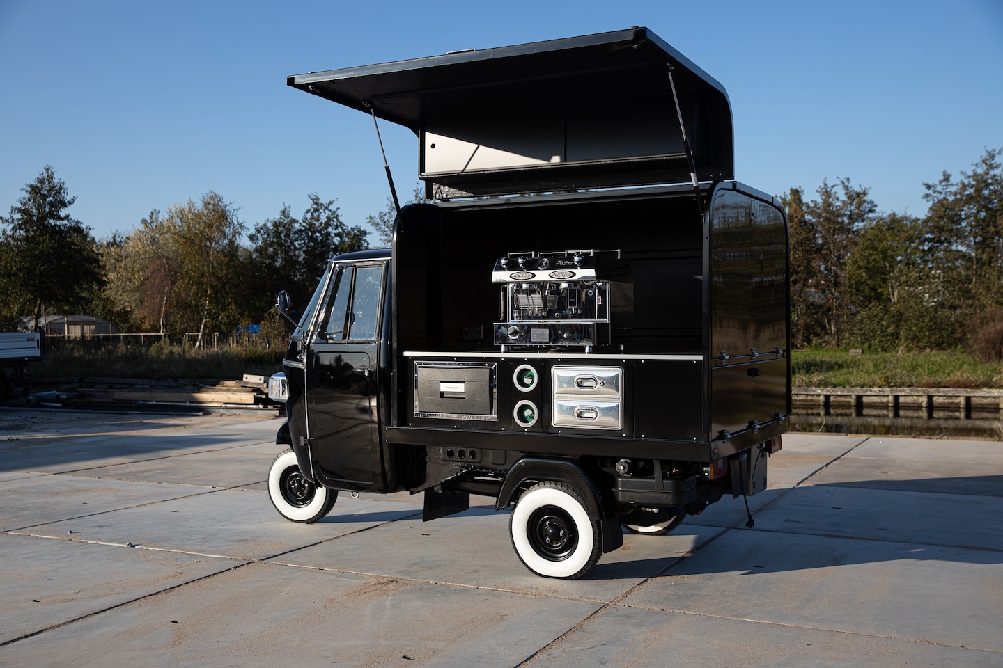 Boscarrelli (Viam Specials B.V.)