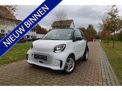 Smart Fortwo - EQ Comfort 18 kWh | BTW | Stoelverwarming | Cruise Control |