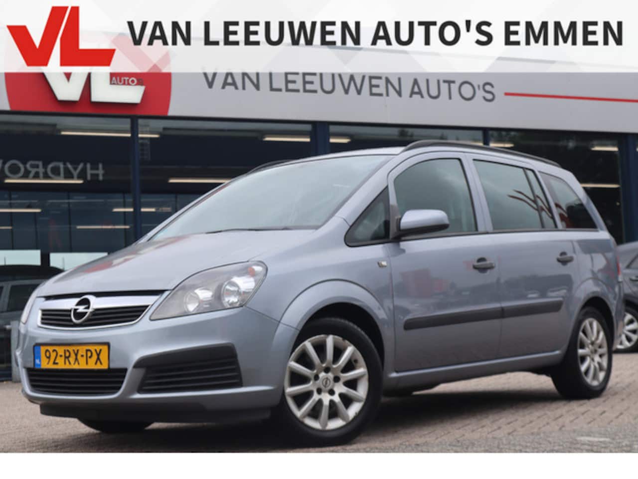 Opel Zafira - 1.6 Business | Airco | Cruise | Trekhaak - AutoWereld.nl
