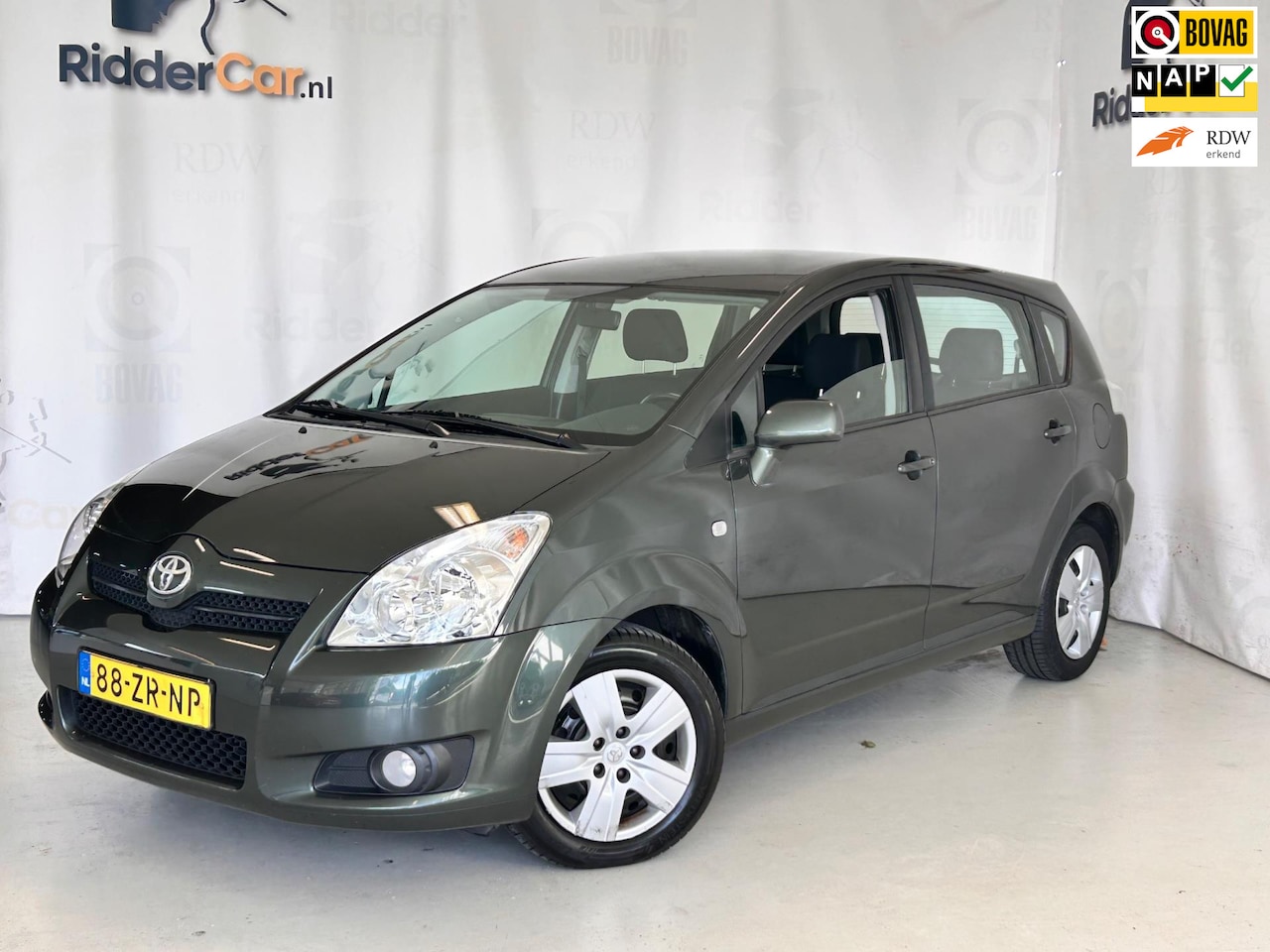 Toyota Verso - 1.8 VVT-i Sol|1E EIG|NAP|TREKHAAK|ELEK RAMEN|AIRCO| - AutoWereld.nl