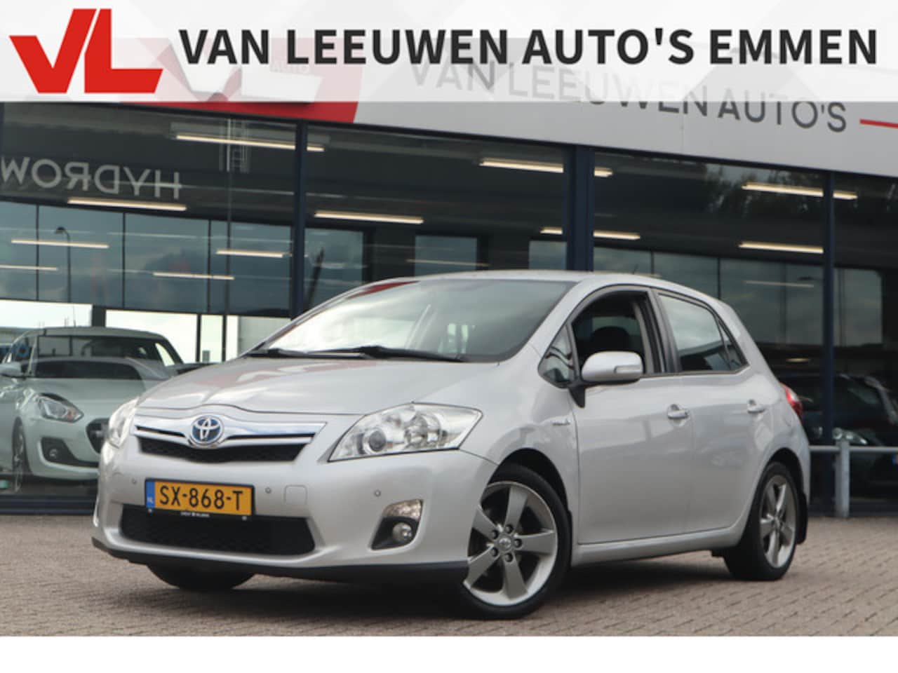 Toyota Auris - 1.8 Full Hybrid Dynamic Business | Automaat | Navi | Camera - AutoWereld.nl