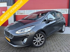 Ford Fiesta - 1.0 EcoBoost Titanium 1STE EIG / TREKHAAK / STOELVERW / STUURVERW / NAVI / CLIMA / PDC / C