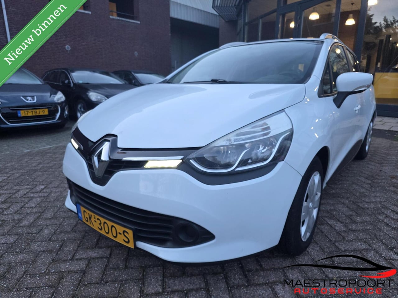 Renault Clio Estate - 0.9 TCe Expression 2015 - AutoWereld.nl