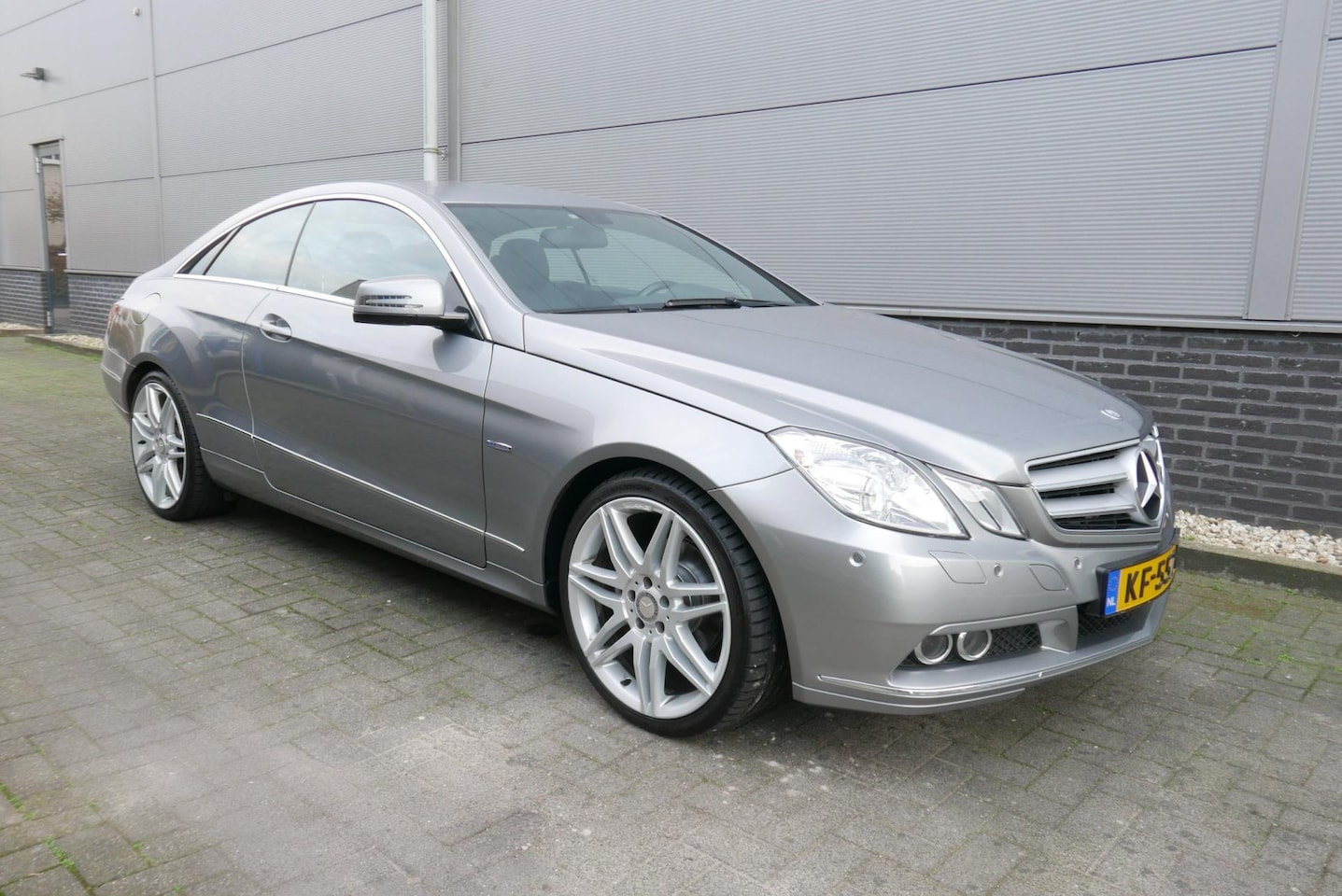 Mercedes-Benz E-klasse Coupé - 250 CGI 204 PK Elegance AUT,XENON,PDC,TREKHAAK. - AutoWereld.nl