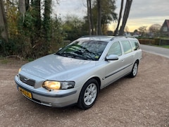 Volvo V70 - 2.4 T Comfort Line