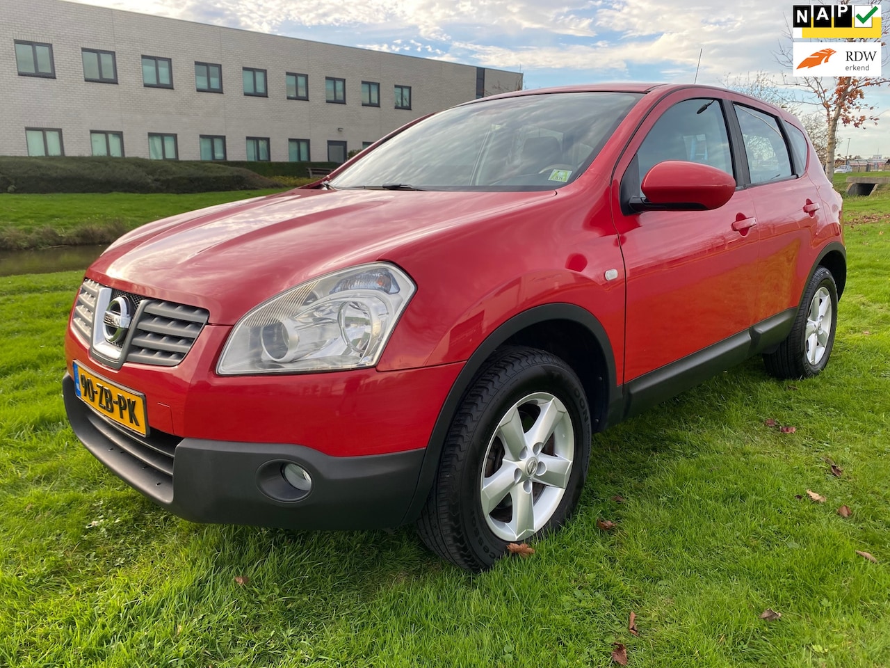 Nissan Qashqai - 2007 * 1.6 Acenta * UNIEKE KM-STAND * ELEC. RAMEN * AIRCO * - AutoWereld.nl
