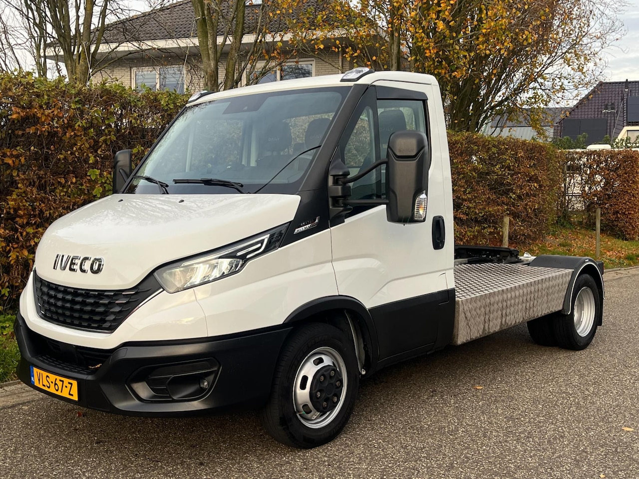 Iveco Daily - 40C18 3.0 Automaat BE TREKKER WB 345 | Luchtgeveerd - AutoWereld.nl