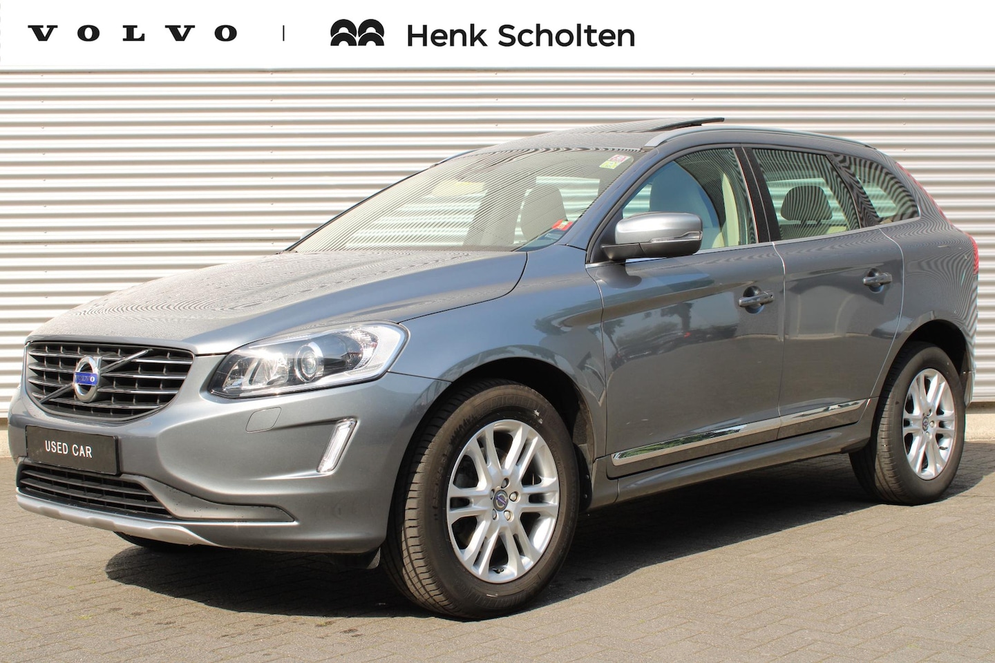 Volvo XC60 - T5 Automaat FWD Summum | Elektrisch Glazen Panorama-Dak | Trekhaak Met Afneembare Kogel | - AutoWereld.nl
