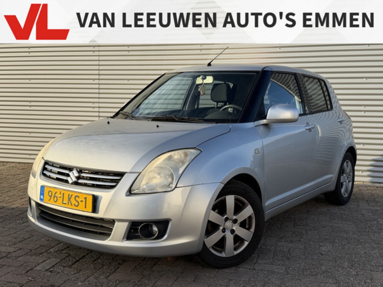 Suzuki Swift - 1.5 Exclusive | Airco | Keyless | APK 28-06-2026 - AutoWereld.nl