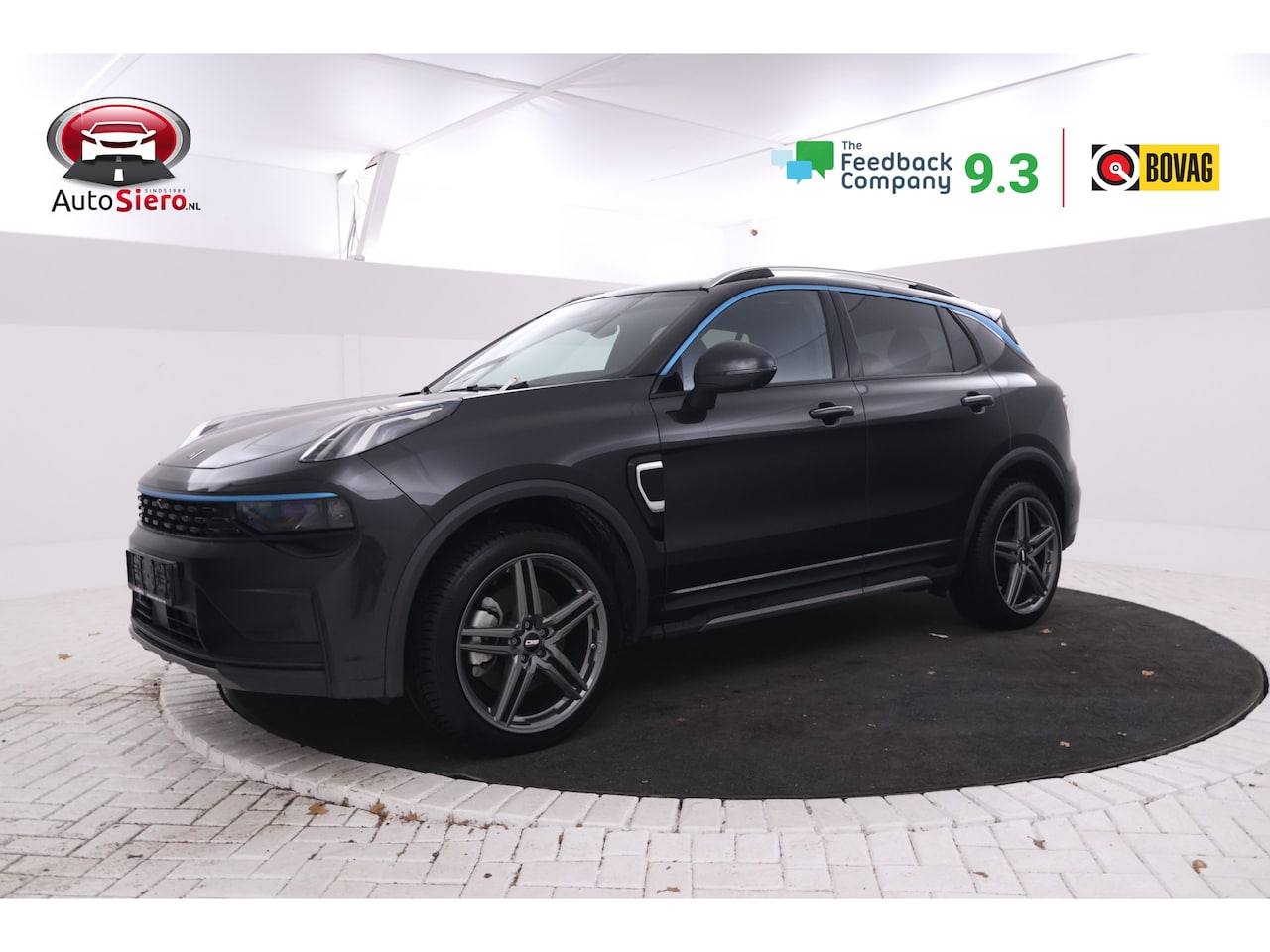 Lynk & Co 01 - 1.5 Zwarte hemel, 360 camera, Adaptieve cruise! - AutoWereld.nl