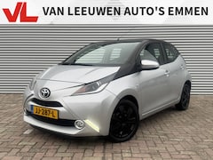 Toyota Aygo - 1.0 VVT-i x-play | Nieuw Binnen | Camera | Airco | Cruise