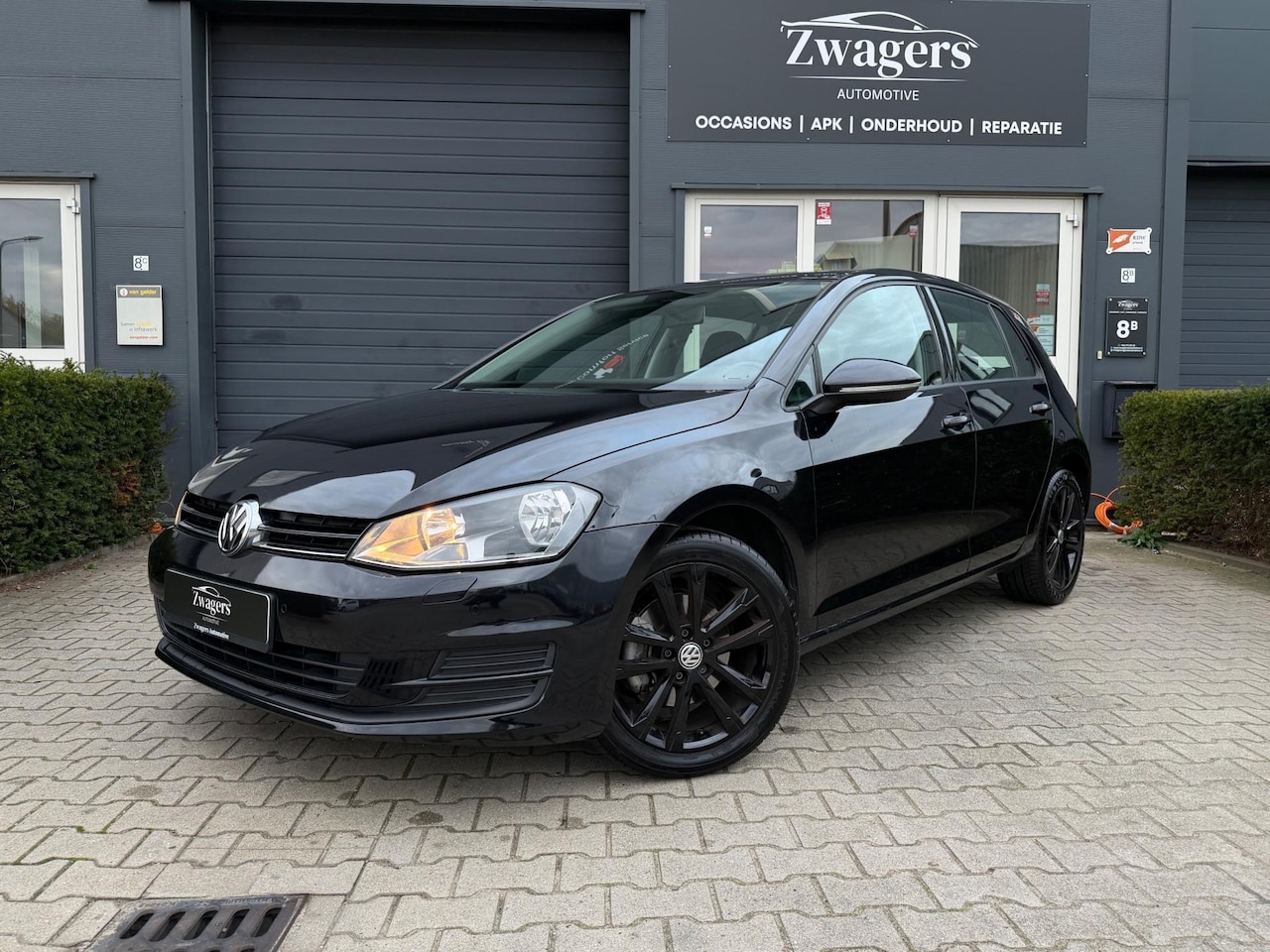 Volkswagen Golf - 1.2 TSI Comfortline|Nw.D-riem|Airco|Stl.verwarming - AutoWereld.nl