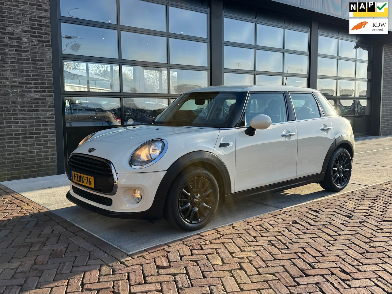 MINI One - Mini 1.2 Salt Business | Airco | Cruise | - AutoWereld.nl