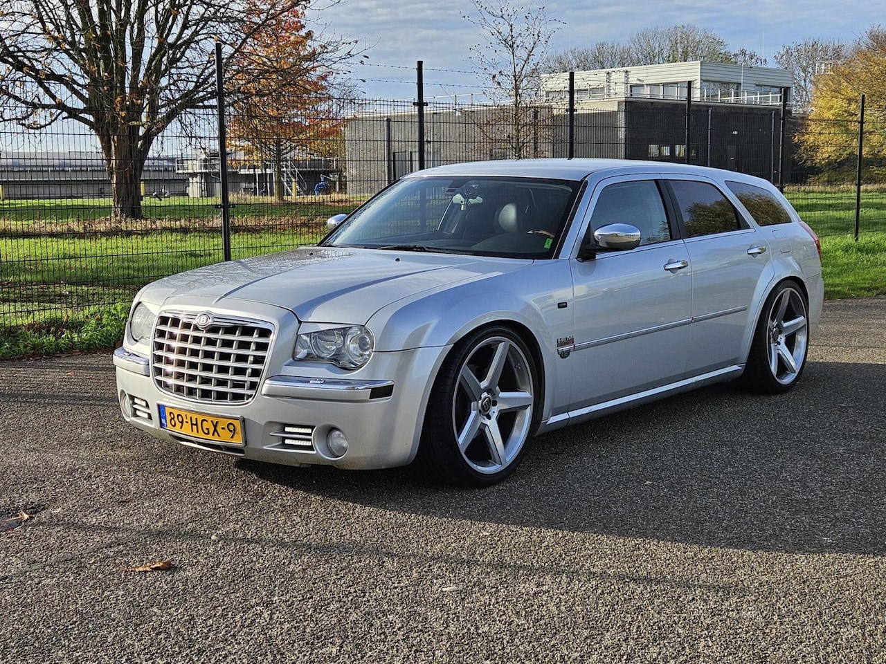 Chrysler 300C Touring - 5.7 V8 HEMI 5.7 V8 HEMI - AutoWereld.nl