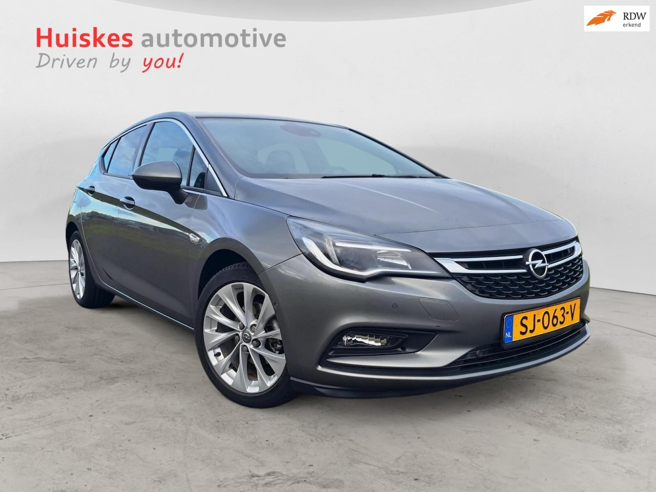 Opel Astra - 1.4 Innovation Camera/Trekhaak/winterpakket/ - AutoWereld.nl