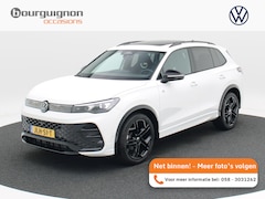 Volkswagen Tiguan - 1.5 eTSi 150 Pk Automaat R-Line Edition | Black Style | Panoramadak | Trekhaak | Harman/Ka