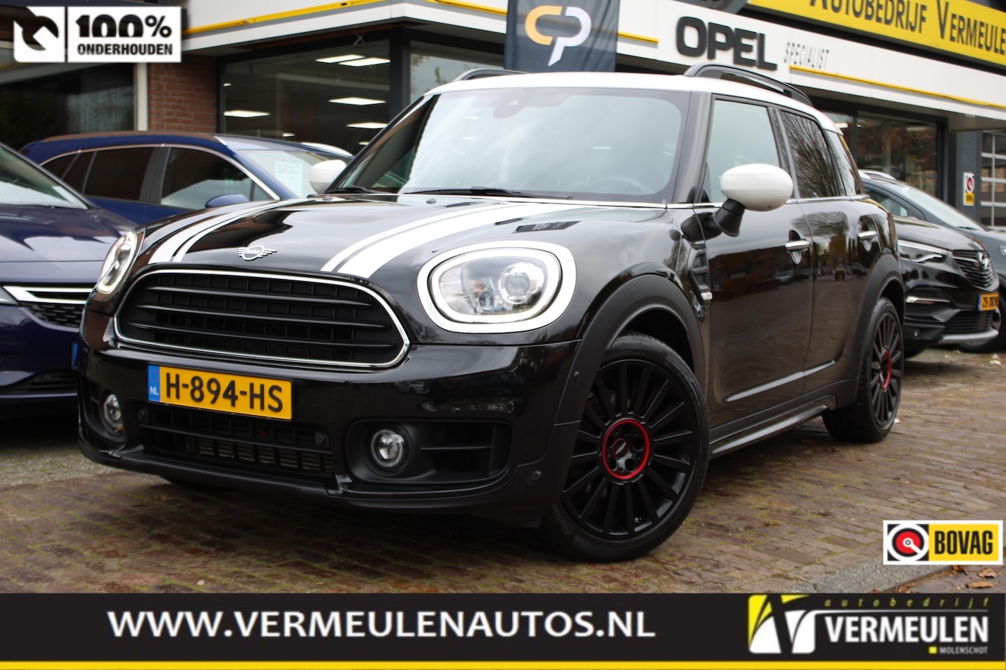 MINI Countryman - Mini (f60) 1.5 136PK Cooper Automaat Business Edition Chili + 19"/ Leder/ Navi/ Clima/ Cam - AutoWereld.nl