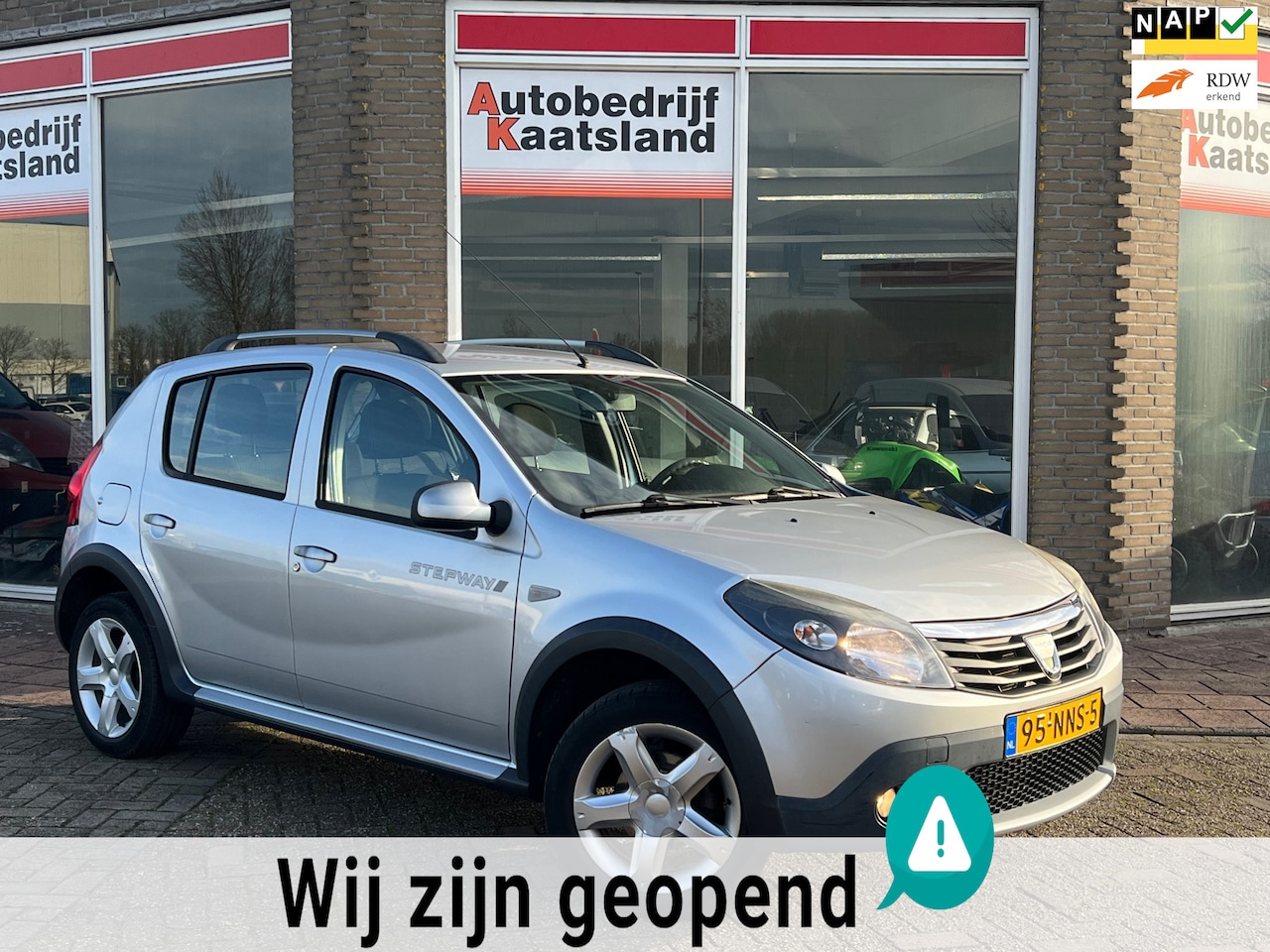 Dacia Sandero Stepway - 1.6 - Airco - LMV - Goed onderhouden! - Top staat! - 2010 - AutoWereld.nl