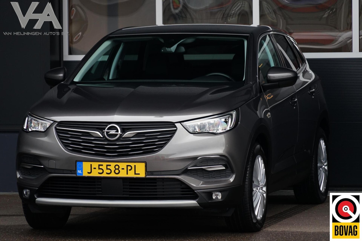 Opel Grandland X - 1.2 Turbo Innovation 1.2 Turbo Innovation, trekh. CarPlay, cam. - AutoWereld.nl