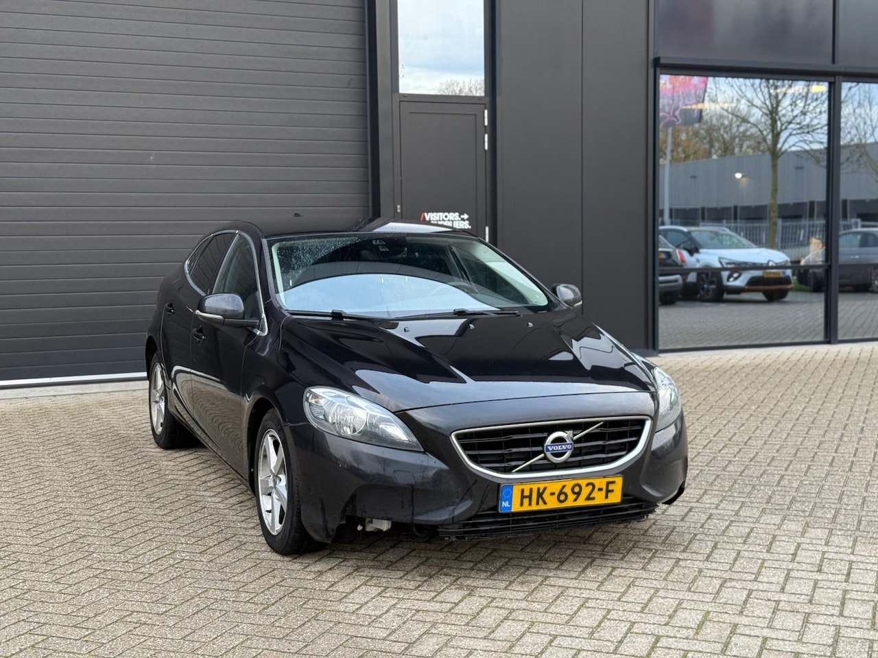 Volvo V40 - 2.0 D2 Summum Business (bj 12-2015) EURO6/ECC/NAVI/EXPORTPRIJS - AutoWereld.nl
