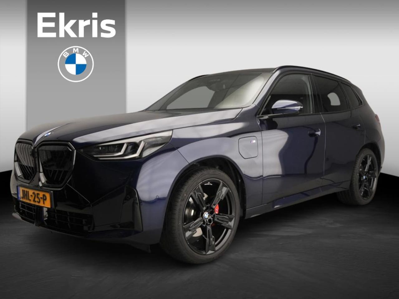 BMW X3 - 30e xDrive M-Sportpakket / Panoramadak / Harman-Kardon / Trekhaak / Getint glas / Alu wiel - AutoWereld.nl