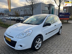 Renault Clio - 1.2 Special Line - AIRCO - NAVIGATIE - NIEUWE APK