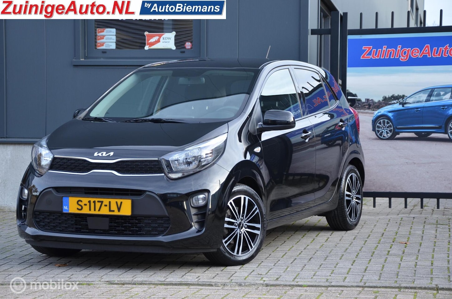 Kia Picanto - 1.0i Black Edition 2023 GT-L velgen - AutoWereld.nl