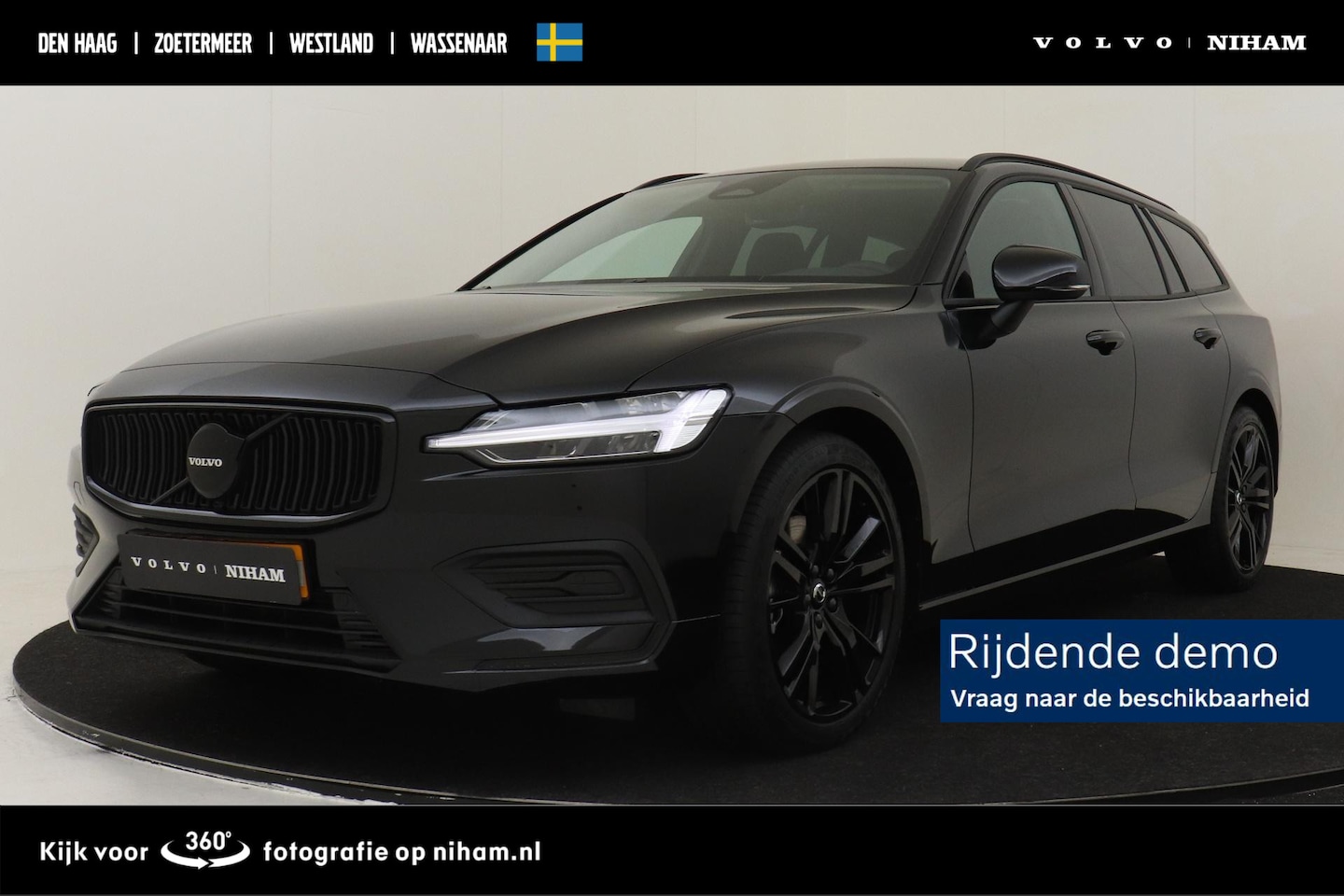Volvo V60 - B4 (M-HYBRID) ESSENTIAL BLACK EDITON -CAMERA|CLIMATE|19"|CARPLAY|PRIVACY.GLAS - AutoWereld.nl