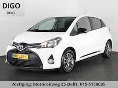 Toyota Yaris - 1.0 VVT-i DESIGN COOL & WHITE PACK AIRCO.SPORTVELGEN.CD. ZEER BETROUWBAAR