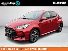 Toyota Yaris - 1.5 Hybrid 115 Dynamic | Emotional Red | Comfort Pack | Nieuw uit voorraad leverbaar |