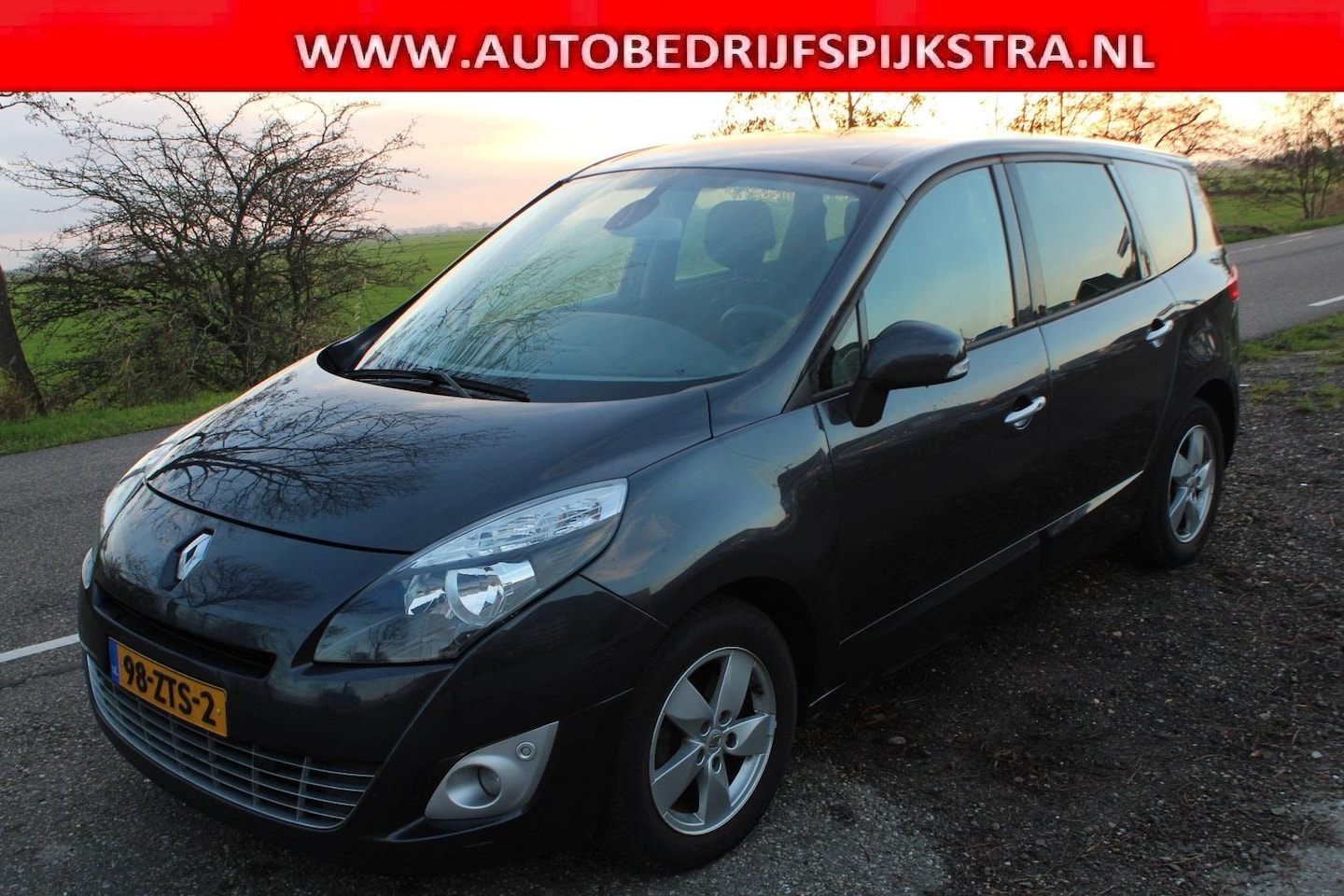 Renault Grand Scénic - 1.9 dCi Dynamique 1.9 dCi Dynamique - AutoWereld.nl