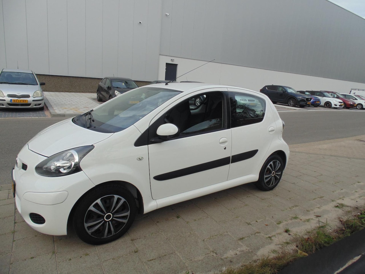 Toyota Aygo - 1.0-12V Comfort Navigator AUTOMAAT MET AIRCI NAVI 2012 - AutoWereld.nl