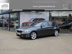 BMW 1-serie - 120i Sport Line 184PK , Trekhaak, Navi, PDC, Cruise, Bluetooth, LMV 18 Inch, Stoelverwarmi