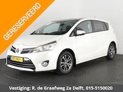 Toyota Verso - 1.8 VVT-i Aspiration 7p. | 7-persoons | Trekhaak | Panoramadak | Stoelverwarming | Camera