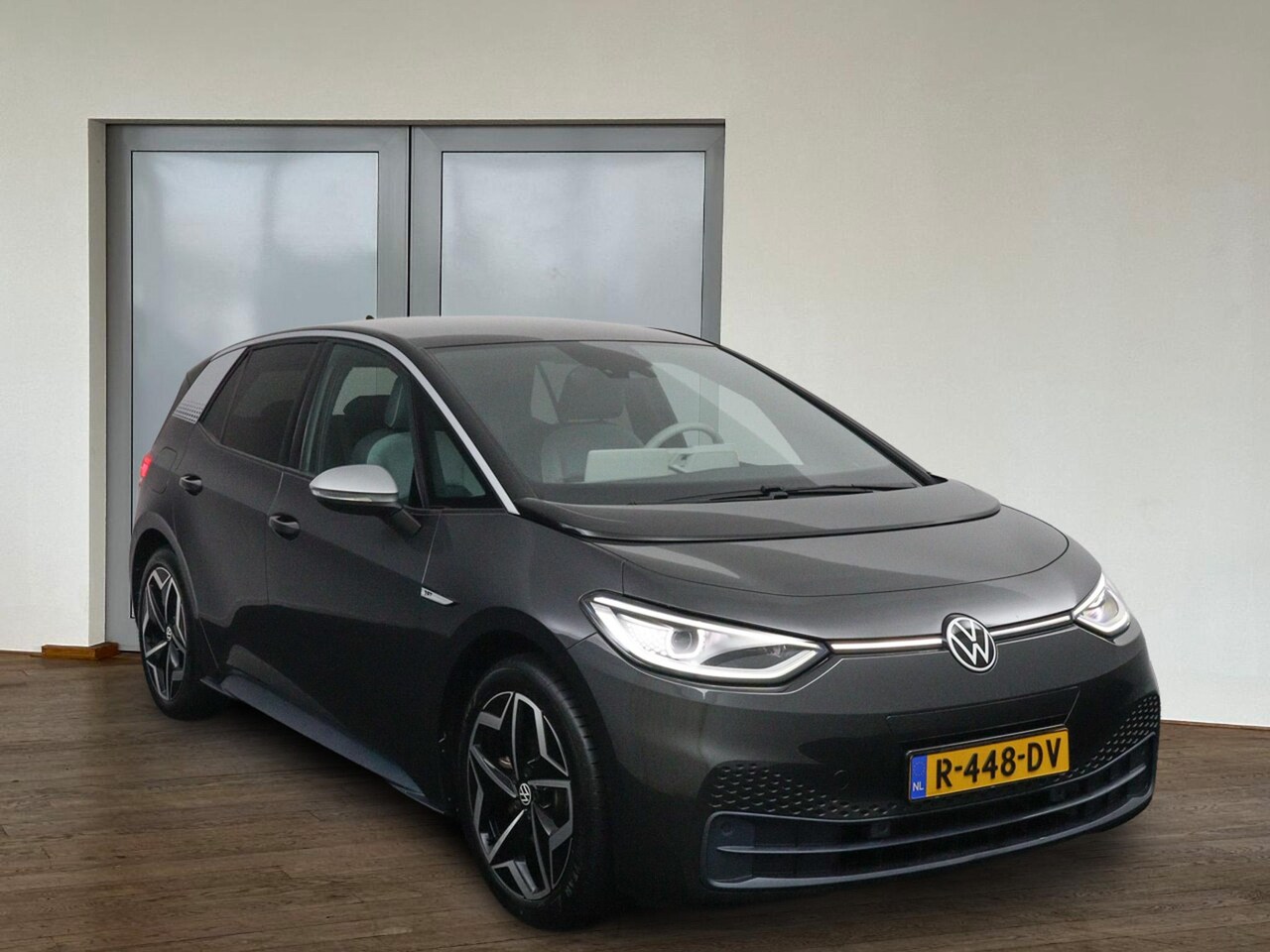 Volkswagen ID.3 - First Plus 58 kWh*ECC*NAVI*ACC*CAM*CARPLAY* - AutoWereld.nl