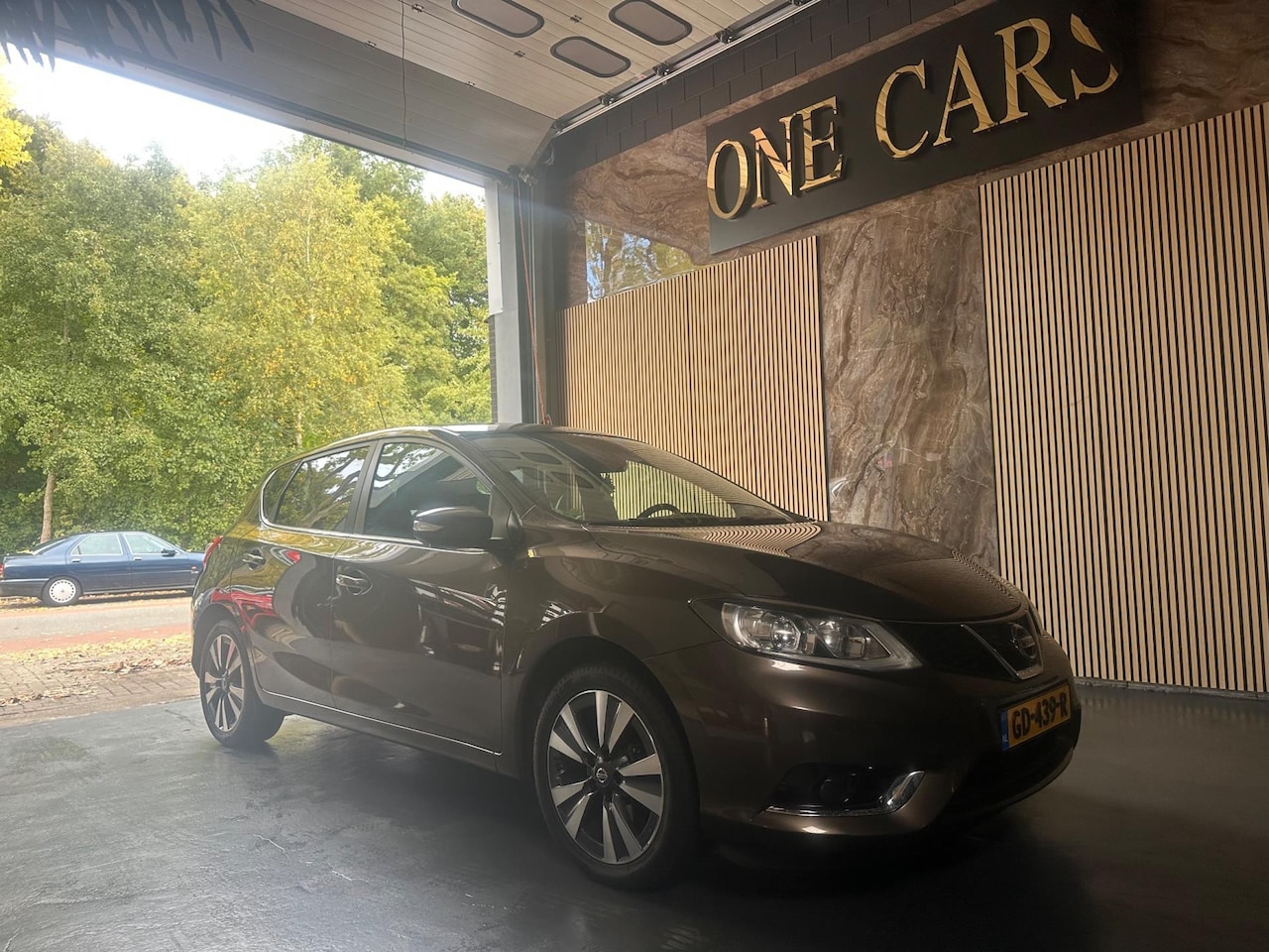 Nissan Pulsar - 1.2 DIG-T Tekna N.A.P AUTOMAAT LEER 360 CAMERA TREKHAAK BOMVOL - AutoWereld.nl