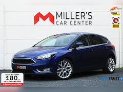 Ford Focus - 1.5 Titanium VOL Camera Carplay Dodehoek 18" Sportvelgen