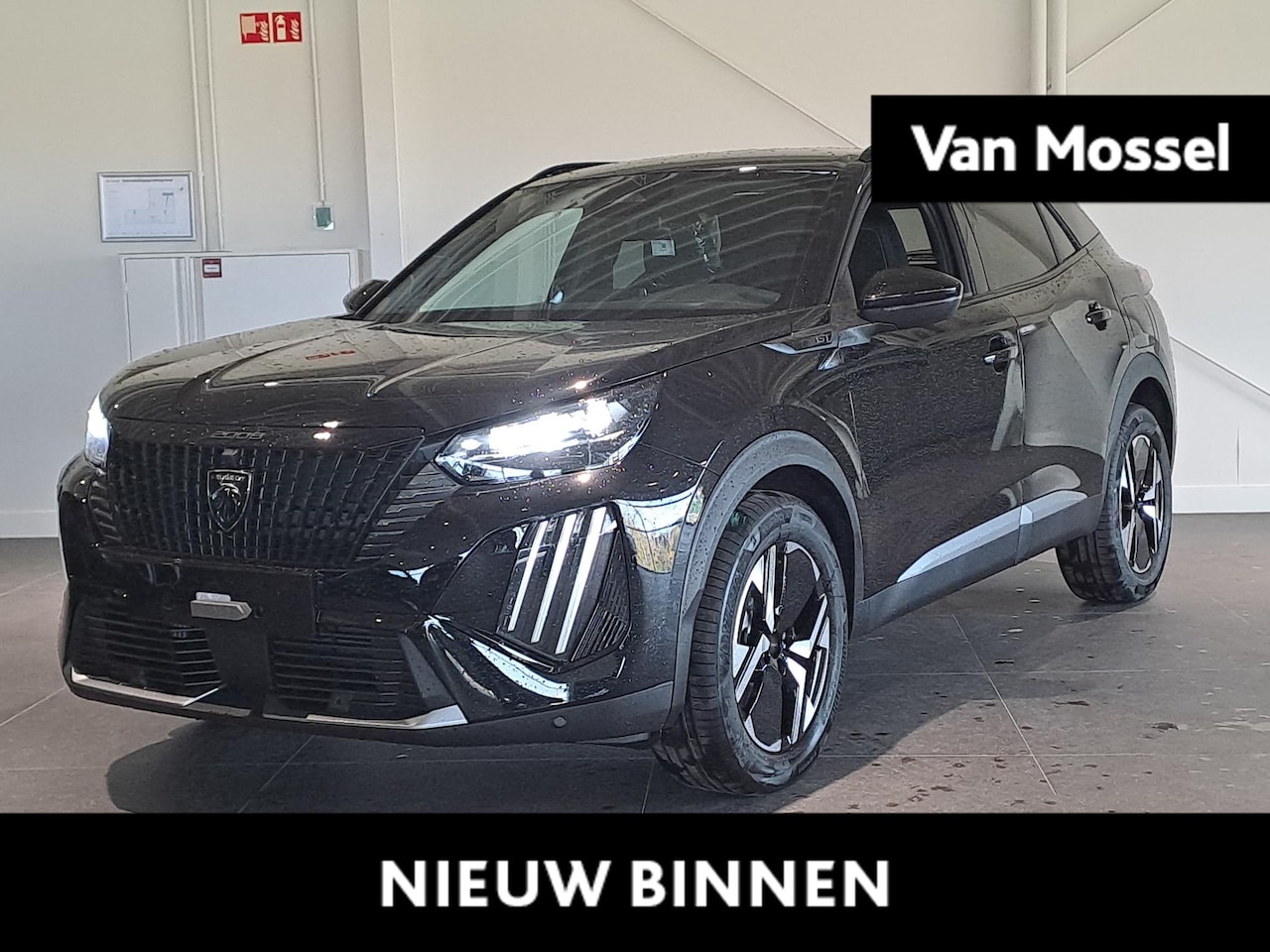 Peugeot 2008 - 1.2 Hybrid 145 GT | AUTOMAAT | DIRECT LEVERBAAR! | 360 CAMERA | ELEKTR. STOEL | STOELVERWA - AutoWereld.nl