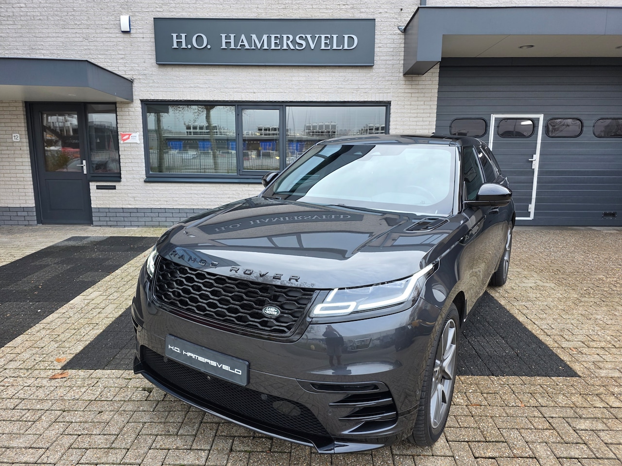 Land Rover Range Rover Velar - 2.0 P400e Turbo R-Dynamic HSE - AutoWereld.nl