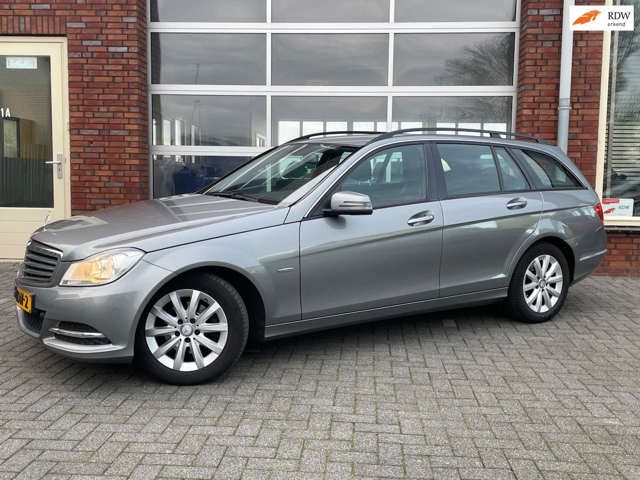Mercedes-Benz C-klasse Estate - 180 CDI Business Class | Exportprijs | Automaat | Parkeersensoren | 2e Eigenaar | Originee - AutoWereld.nl
