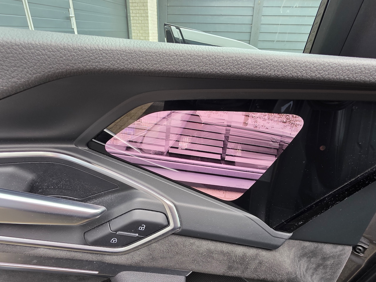 Audi e-tron - e-tron 50 quattro Launch edition - AutoWereld.nl