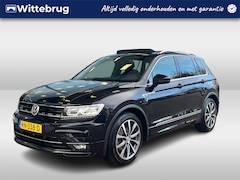 Volkswagen Tiguan - 1.4 TSI ACT Highline Business R / Panorama dak / Elect klep / Virtual cockpit / Trekhaak /