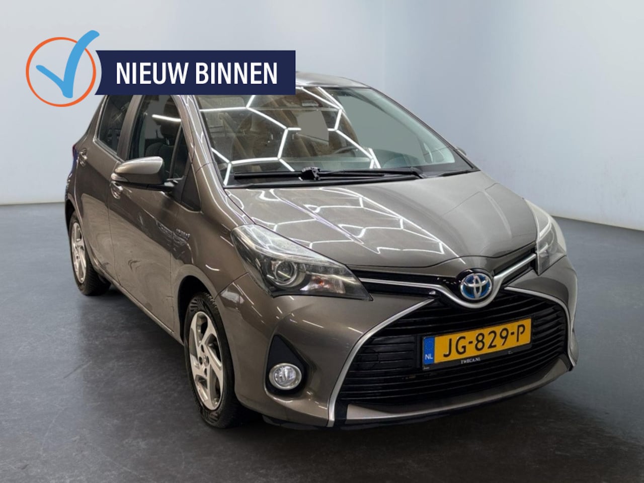 Toyota Yaris - 1.5 Hybrid | Achteruitrijcamera | Achteruitrijcamera | Climate C - AutoWereld.nl