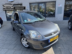 Ford Fiesta - 1.3-8V Futura 3Drs Airco nieuwe apk